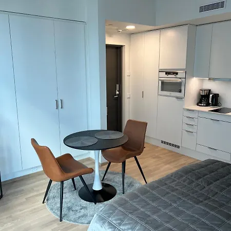 Apartment Arena 2 *